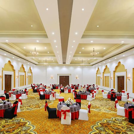 Hotel Ramada Khajurāho Exteriér fotografie