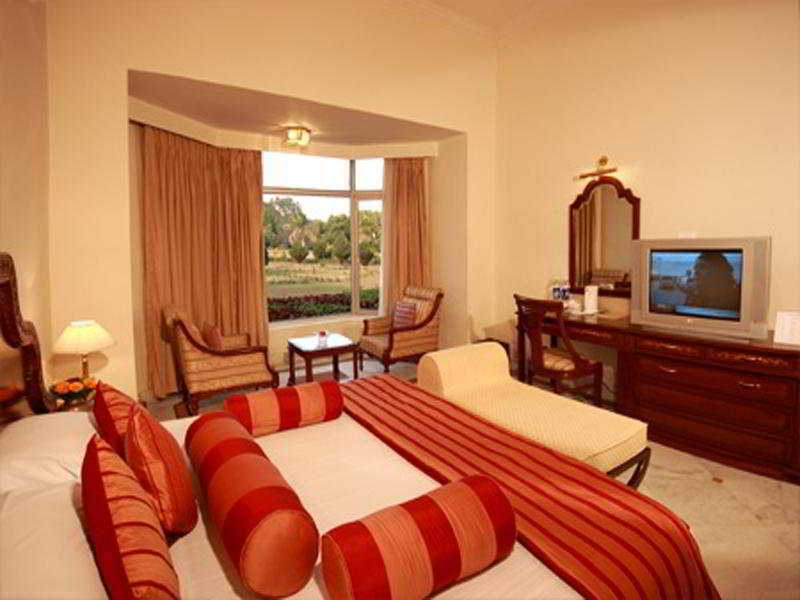 Hotel Ramada Khajurāho Exteriér fotografie